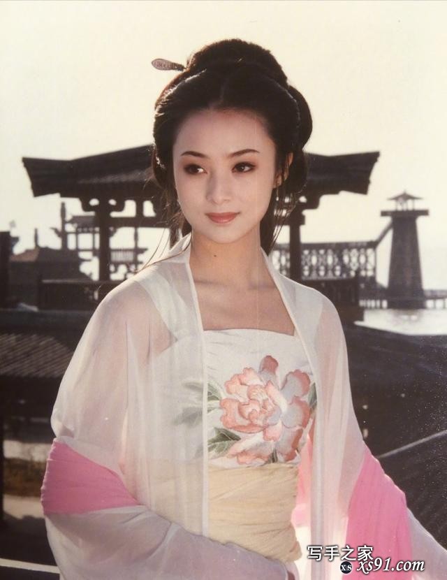 不止刘晓庆，那个时候的女明星，都是纯天然的美女啊！-2.jpg