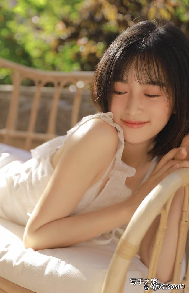 小清新白嫩美女性感丰满诱人写真图片-6.jpg