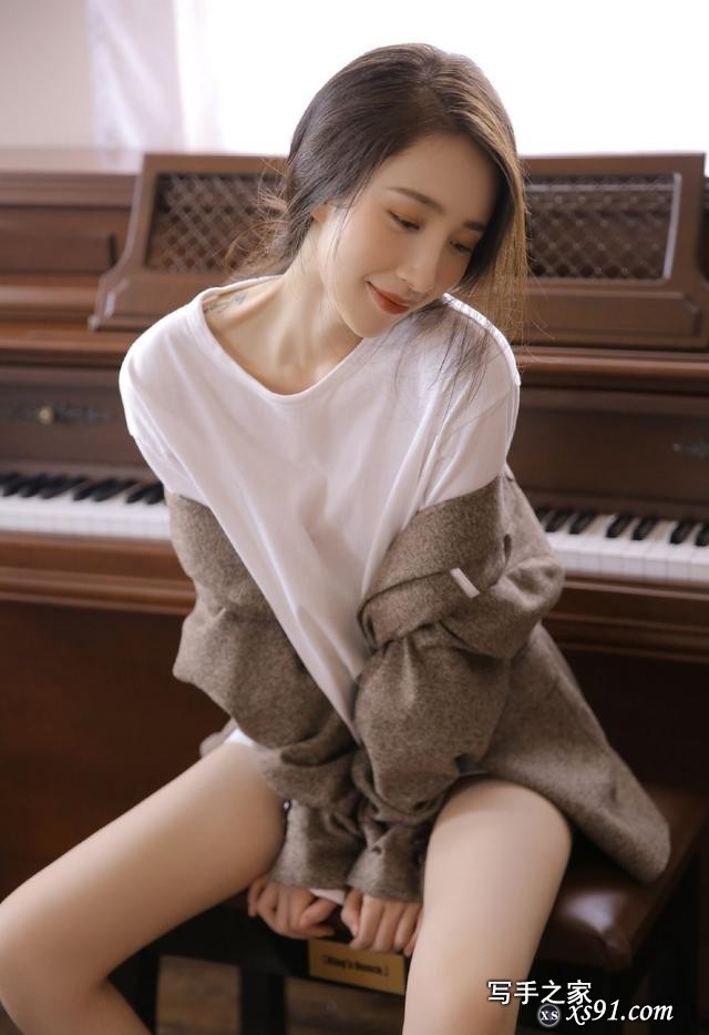 长腿美女清爽美女私房照片-2.jpg