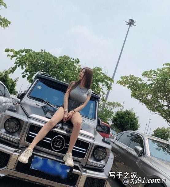 潮流清纯美女小姐姐，妩媚洒脱，超甜美-2.jpg