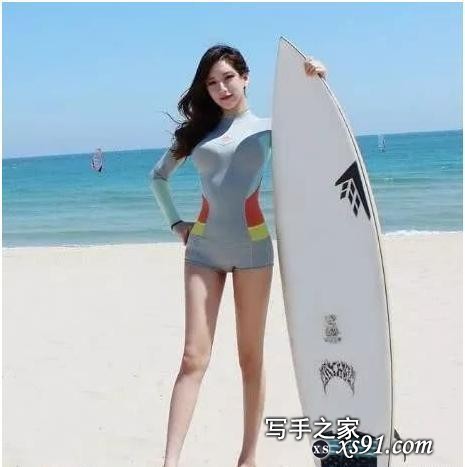 韩国最美健身女神，傲人S型身材露大白腿，超级性感迷人-2.jpg