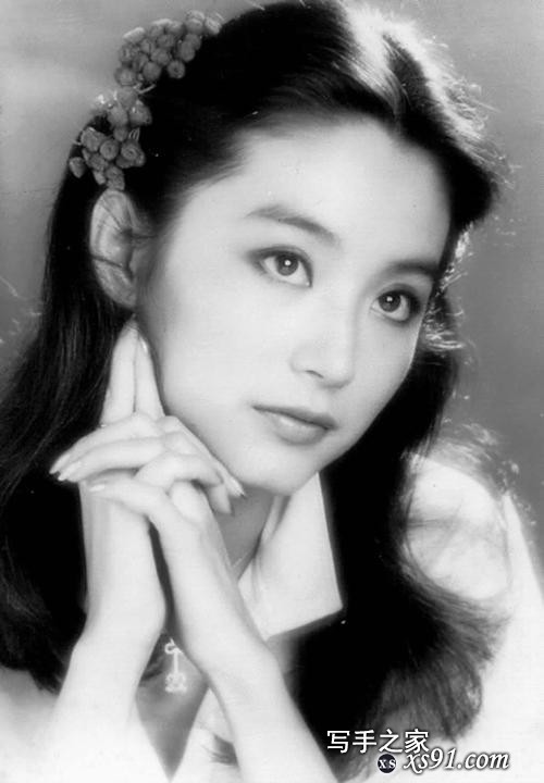 九十年代的香港女星，个个都眉清目秀，真正的人间女神-3.jpg