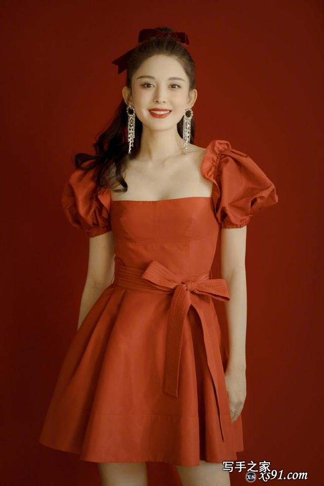 一眼万年系列，秋日艳丽红裙美人，娇艳欲滴的红墙玫瑰-8.jpg