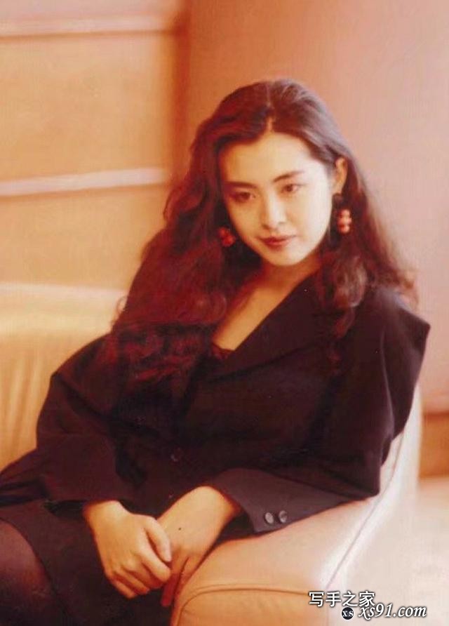 性感娇俏的王祖贤，曾是香港第一美人，这组罕见照片值得收藏-7.jpg