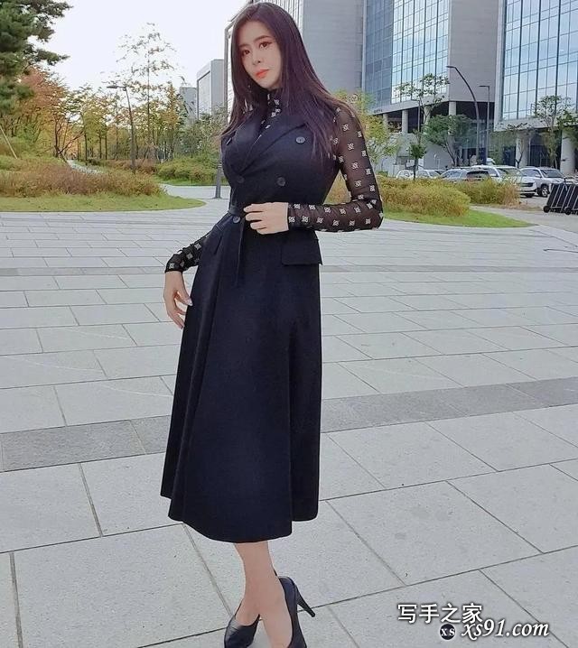 韩国E罩杯健身女神，肤白貌美加蜂腰翘臀大长腿，被誉为性感尤物-3.jpg