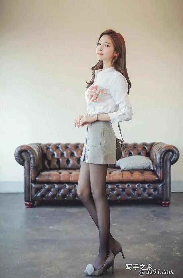 美女壁纸图片：韩国长腿黑丝美女-5.jpg