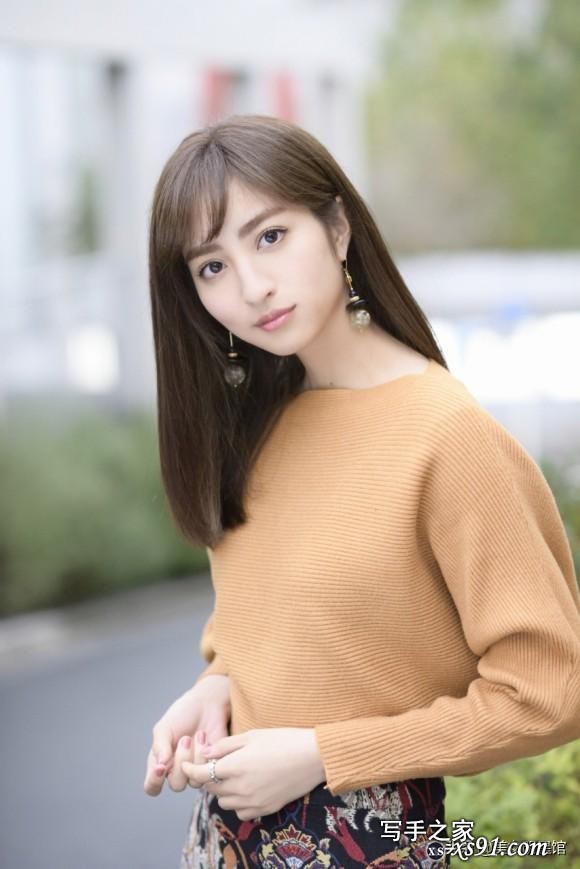 29岁堀田茜，清纯靓丽性感白净，美得让人怦然心动-3.jpg