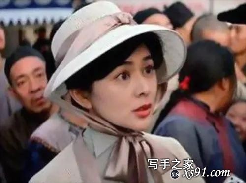 性感女神关之琳-2.jpg